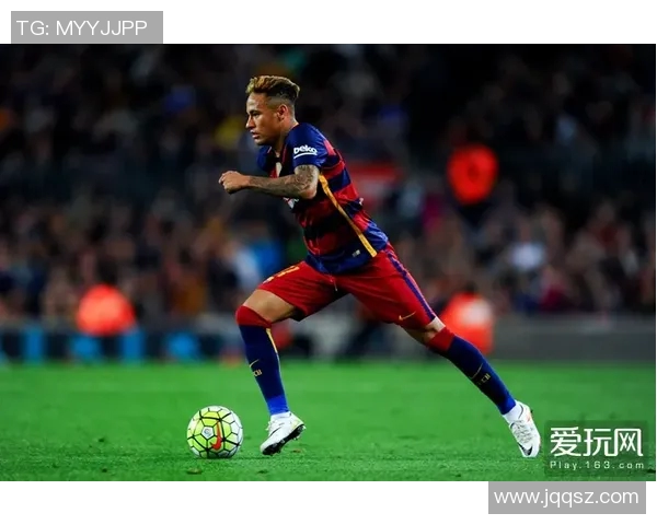 足球三大球星同台竞技排名揭晓 谁是当今足坛的绝对王者 足球三大球星同台竞技排名揭晓 谁是当今足坛的绝对王者